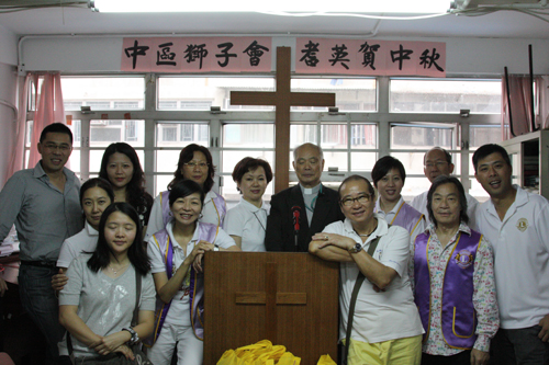 Mid-Autumn Festival Elderly Service (September 2009)